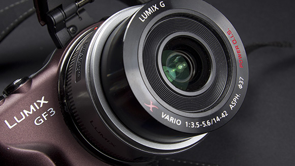 Panasonic Lumix GF3 おまけつき Panasonic Lumix GF3 İncelemesi - TeknoSeyir
