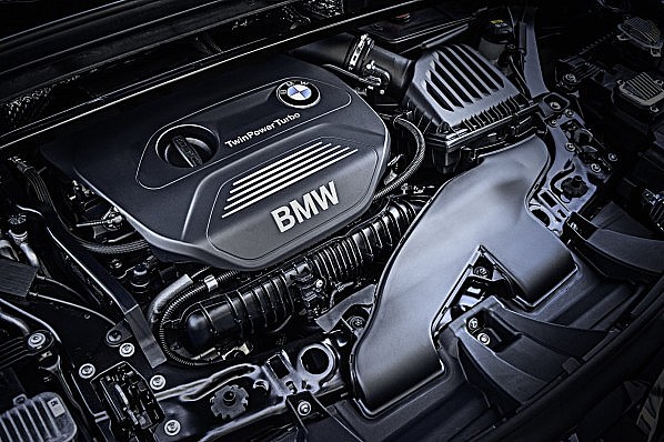 2016-BMW-X1-SUV-76
