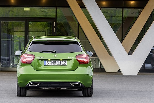 2016-Mercedes-A-Class-7